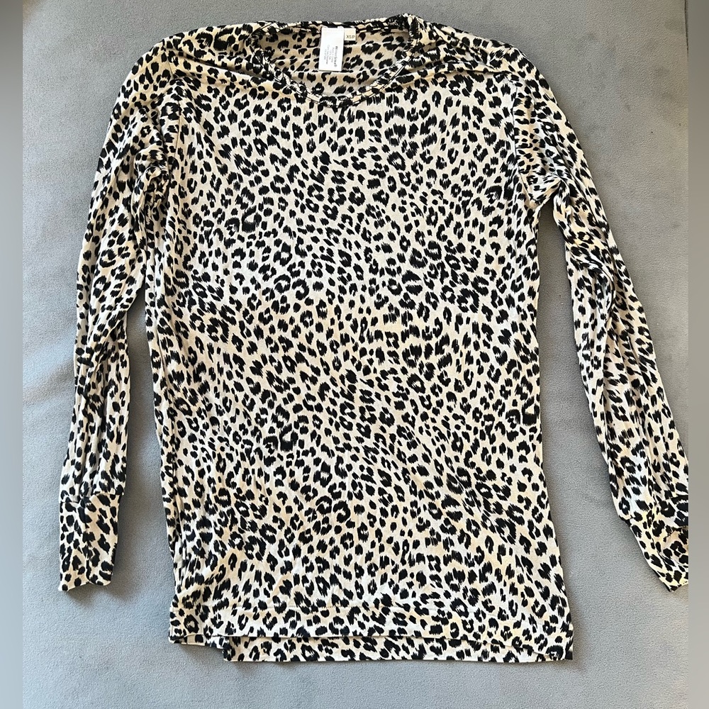 Winter Silks 100% Silk Leopard Print Long Sleeve Undershirt